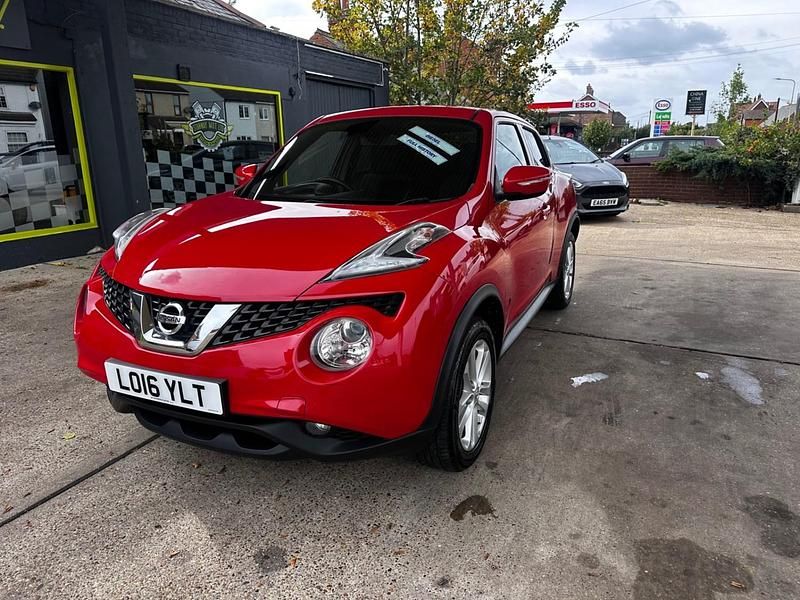 Used Nissan Juke N-Connecta 2016 Red SUV