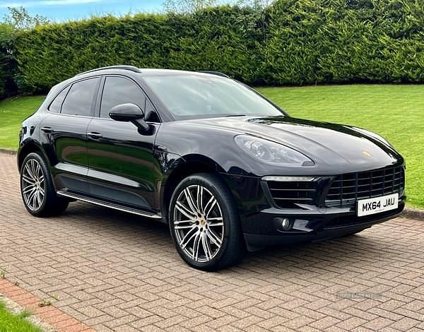 Black Used 2015 Porsche Macan S SUV | £17,995 (Fair price) - Image 1/4