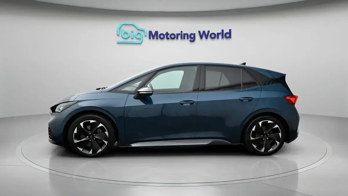 Used Cupra Born e-Boost 169 kW (230 HP) 2023 Blue Hatchback