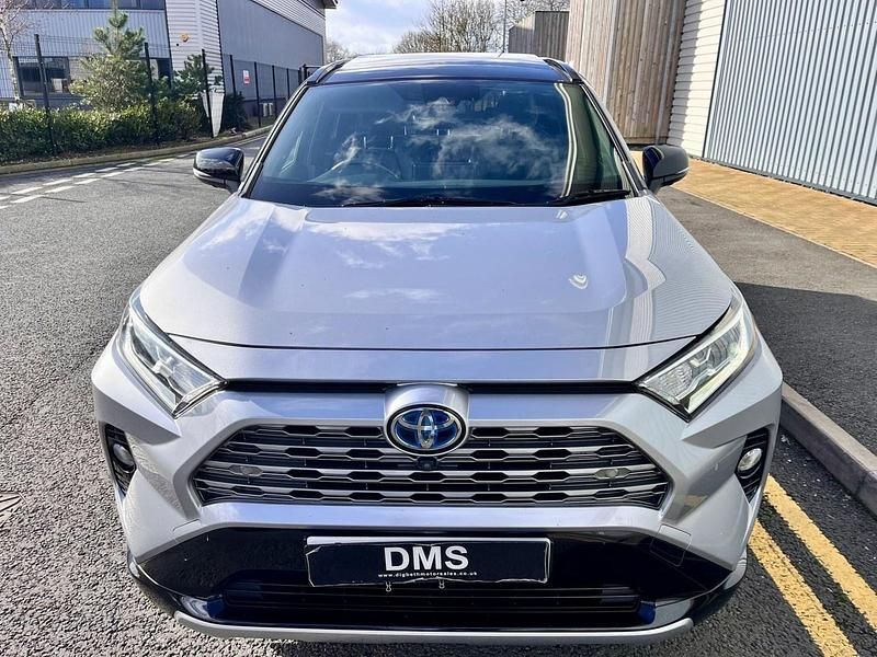 Used Toyota RAV4 2019 Silver SUV