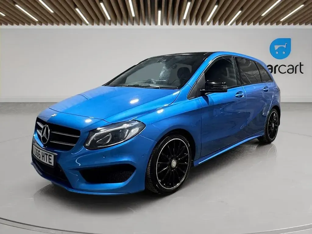 Used Mercedes B200 AMG Line Premium Plus 2017 Blue Hatchback