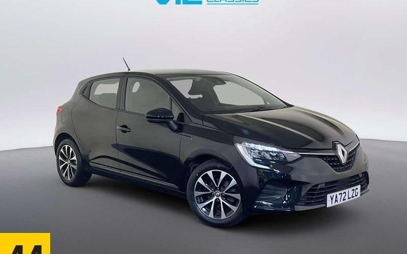 Begagnad Renault Clio V Evolution 90 HK (66 kW) 2023 Svart Halvkombi