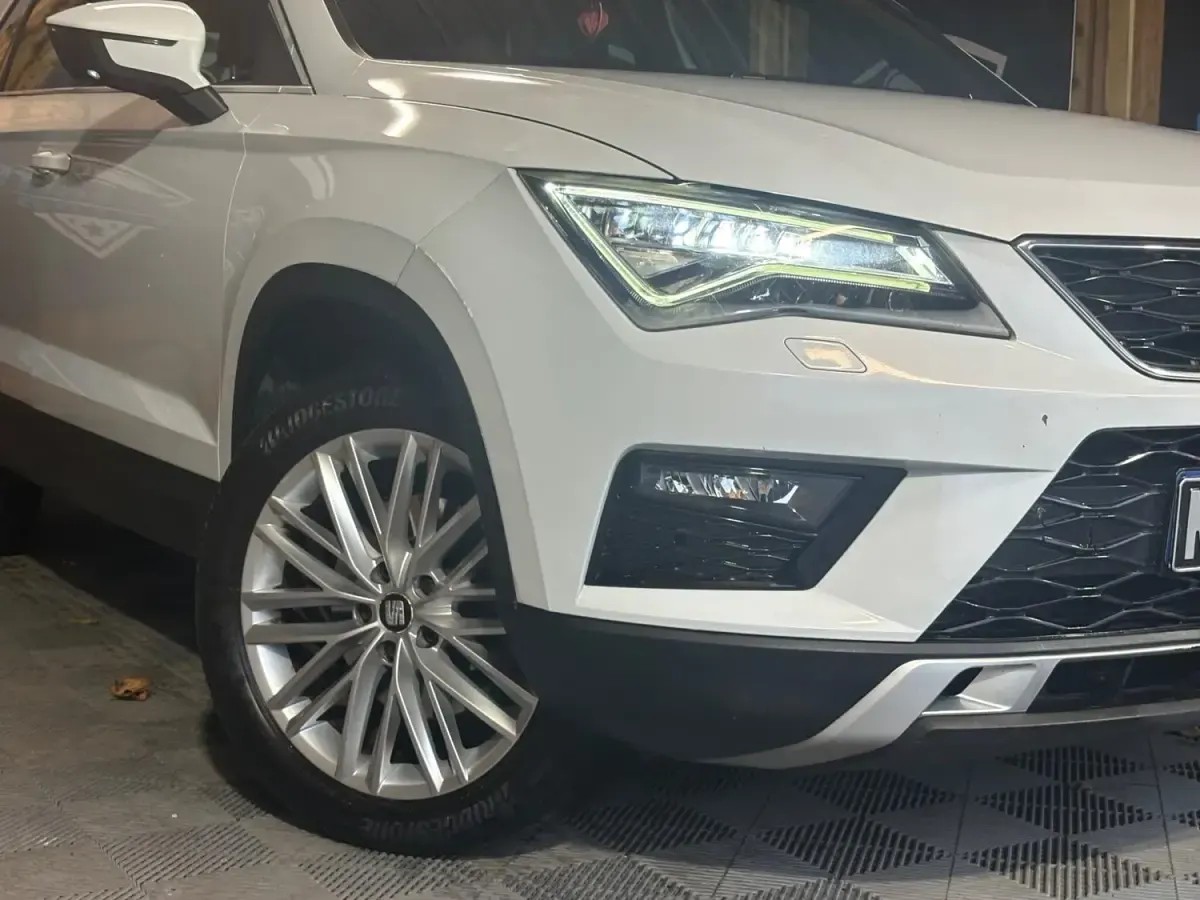 Usado Seat Ateca 4Drive 190 HP (139 kW) 2018 Branco SUV