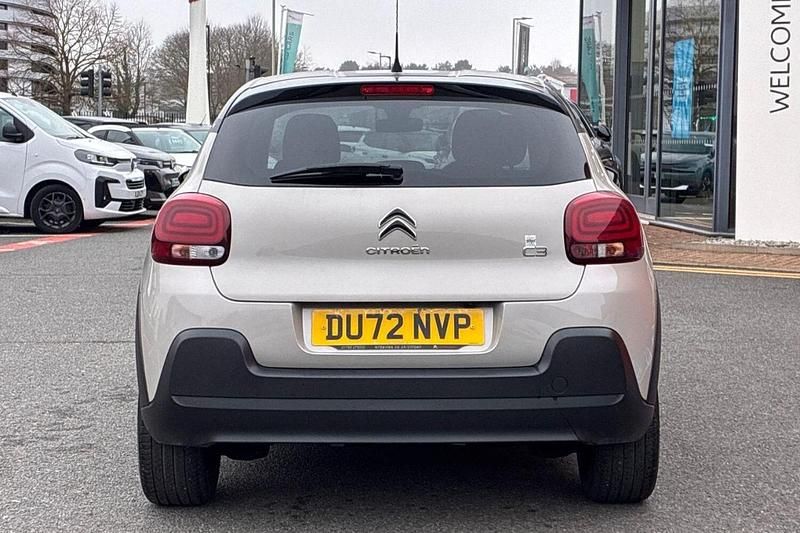Used Citroën C3 PureTech 82 HP (60 kW) 2023 Beige Hatchback