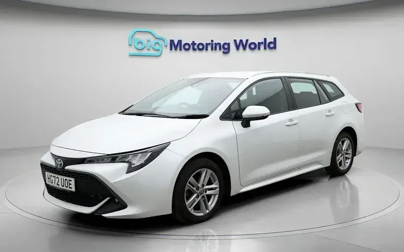 Usado Toyota Corolla 122 CV (89 kW) 2022 Blanco Familiar