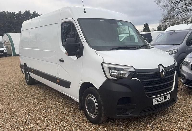 White Used 2022 Renault Master Business Van | £13,495 (Fair price) - Image 1/4