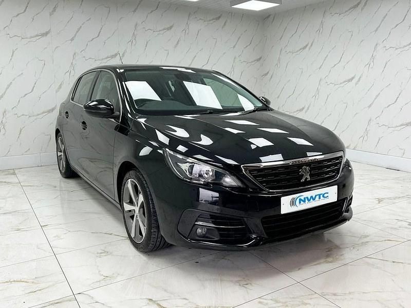 Used Peugeot 308 Allure 110 HP (80 kW) 2020 Black Hatchback