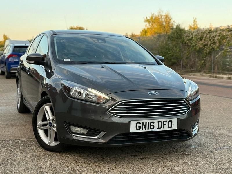Grey Used 2016 Ford Focus Titanium Hatchback | £6,090 (Good price) - Image 1/3