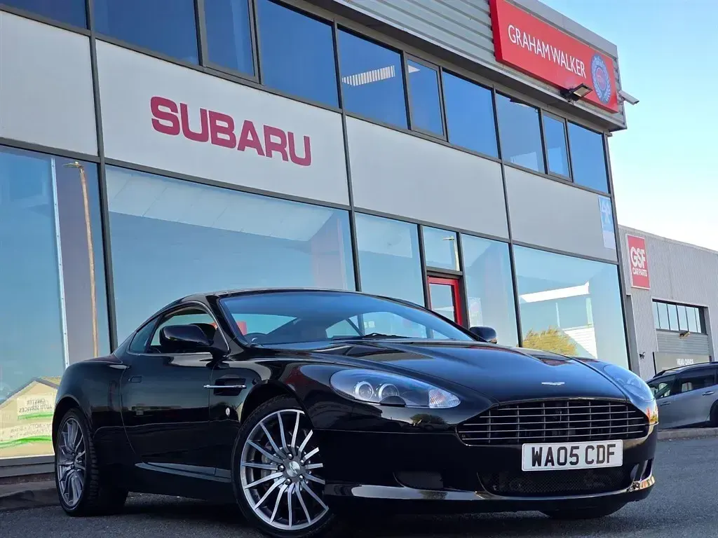 Used Aston Martin DB9 456 HP (335 kW) 2005 Black Coupe
