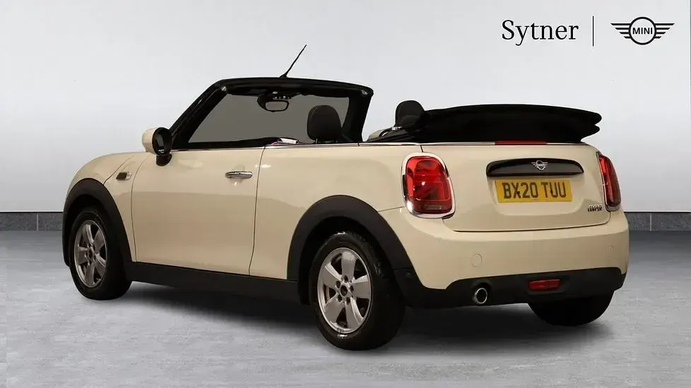 Used Mini Cooper Cabriolet Classic 134 HP (98 kW) 2020 White Cabriolet