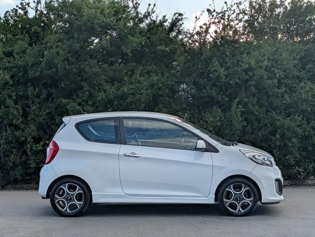 Used Kia Picanto 85 HP (62 kW) 2013 Hatchback