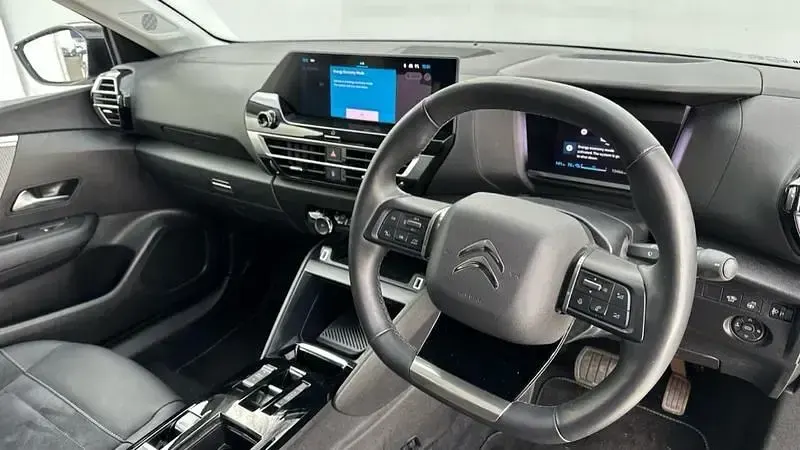 Usado Citroën e-C4 100 kW (136 HP) 2024 Cinzento Citadino