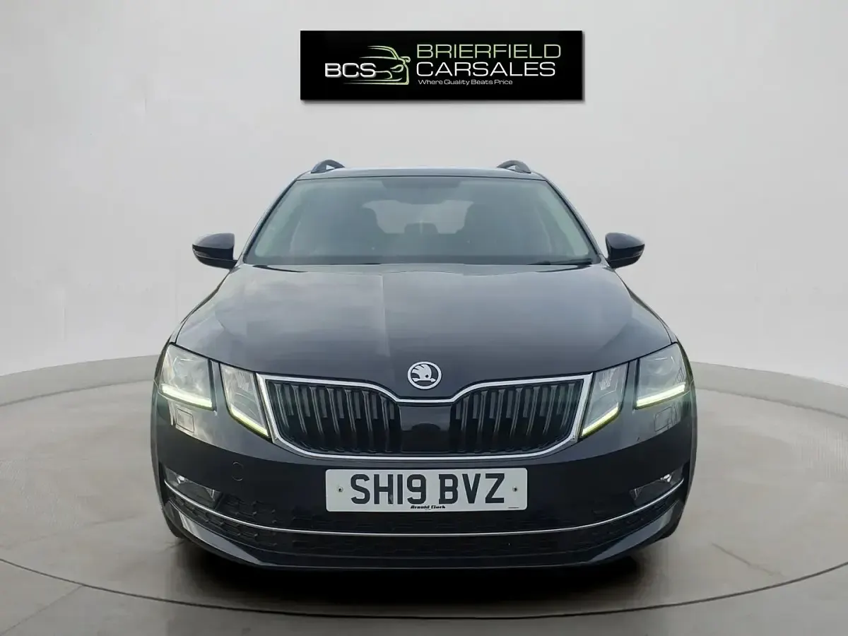 Usado Skoda Octavia SE L 150 CV (110 kW) 2019 Negro Familiar