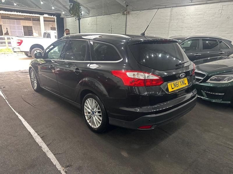 Black Used 2011 Ford Focus Zetec Estate | £2,500 (Super price) - Image 1/4