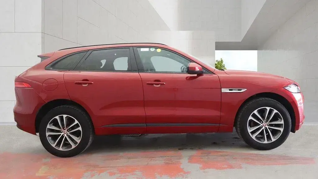 Used Jaguar F-Pace R-Sport 2019 Red SUV