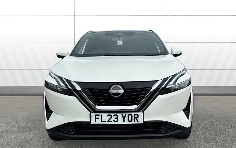 Used Nissan Qashqai Tekna 190 HP (139 kW) 2023 White SUV