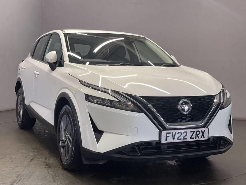 White Used 2022 Nissan Qashqai Acenta Premium SUV | £14,999 (Good price) - Image 1/4