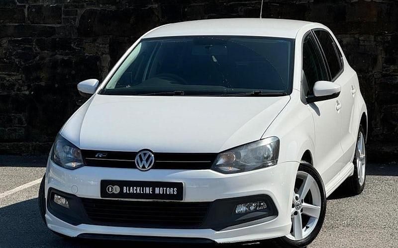 Used VW Polo Style 70 HP (51 kW) 2013 White Hatchback