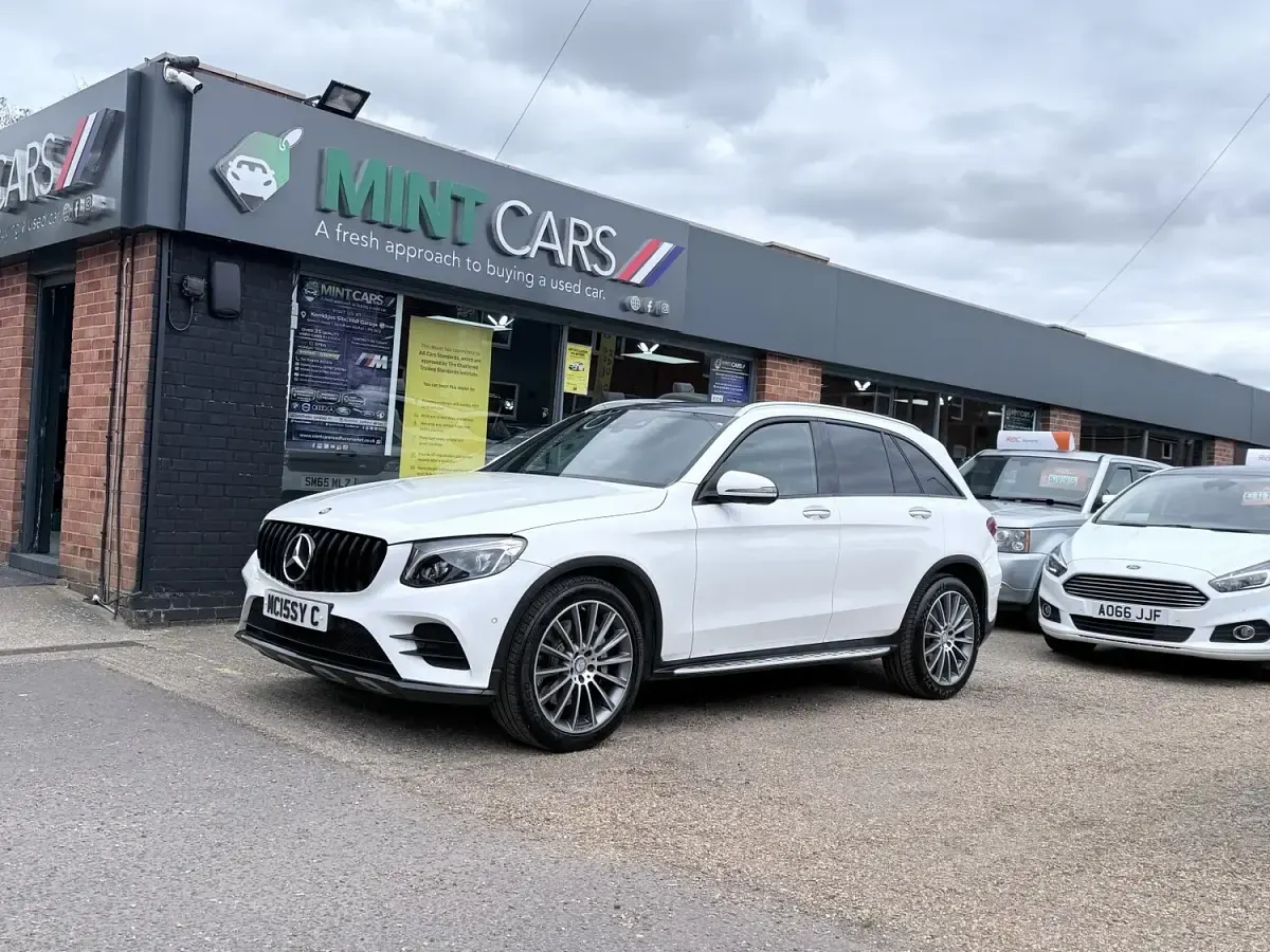 Begagnad Mercedes GLC220 AMG line 170 HK (125 kW) 2015 Vit SUV