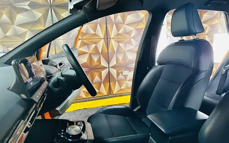 Begagnad MG MG4 EV Trophy 150 kW (204 HK) 2025 Halvkombi