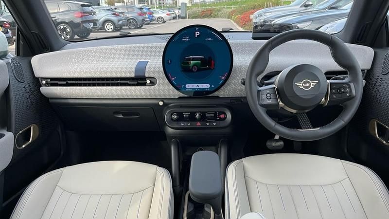 New Mini Cooper Hatch 158 kW (215 HP) 2025 Green Hatchback