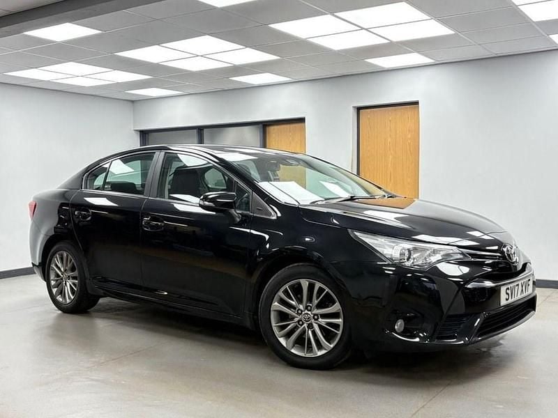Used Toyota Avensis Business Edition 147 HP (108 kW) 2017 Black Sedan