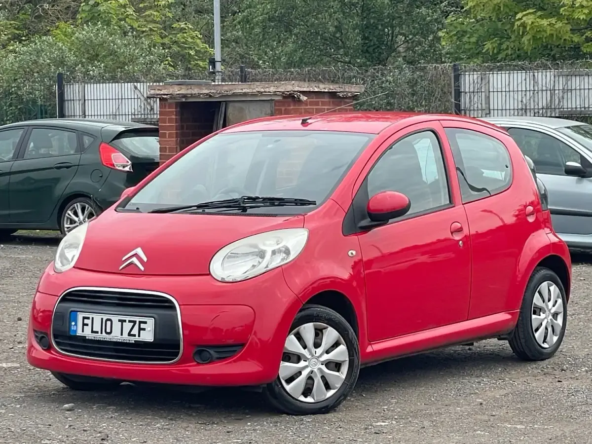 Używany Citroën C1 VTR Sport 68 KM (50 kW) 2010 Czerwony Hatchback