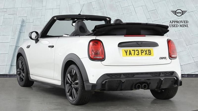 Used Mini Cooper S Sport 188 HP (138 kW) 2023 White Hatchback
