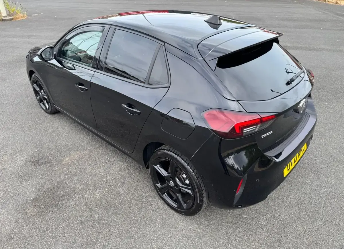 Used Vauxhall Corsa SRi 98 HP (72 kW) 2021 Black Hatchback