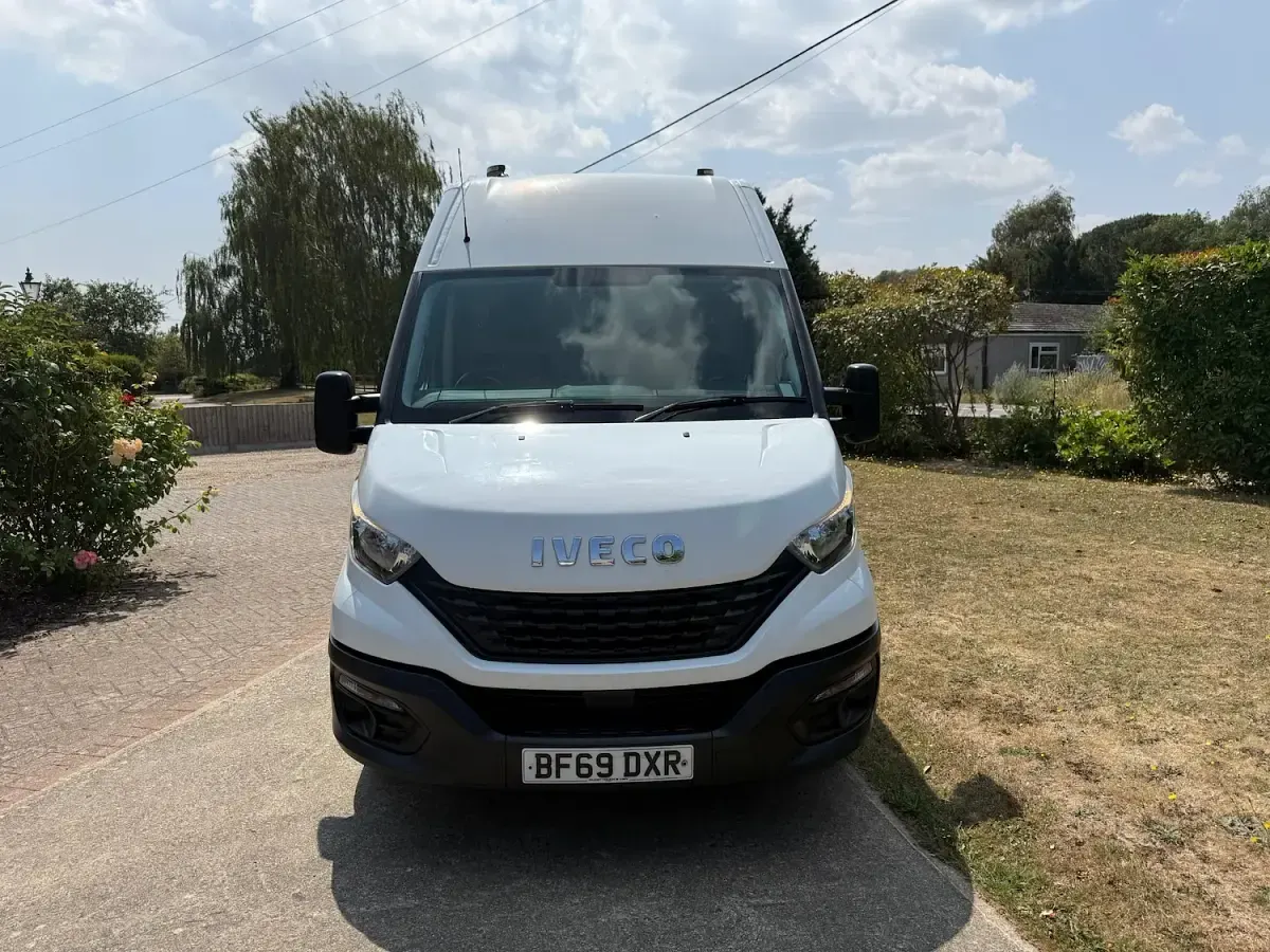 Used Iveco Daily 120 HP (88 kW) 2019 White