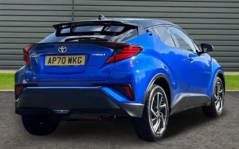 Used Toyota C-HR 122 HP (89 kW) 2020 Blue SUV