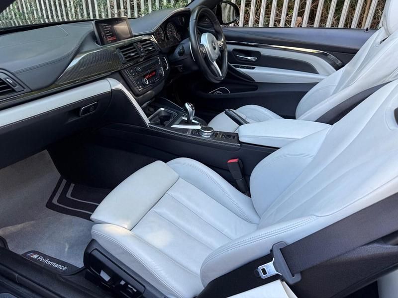 Used BMW M4 Cabriolet Comfort Edition 520 HP (382 kW) 2014 Black Cabriolet