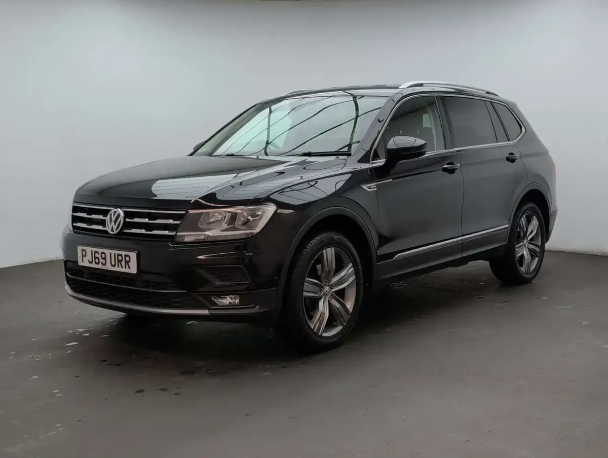 Used VW Tiguan Allspace Match 150 HP (110 kW) 2019 Black SUV