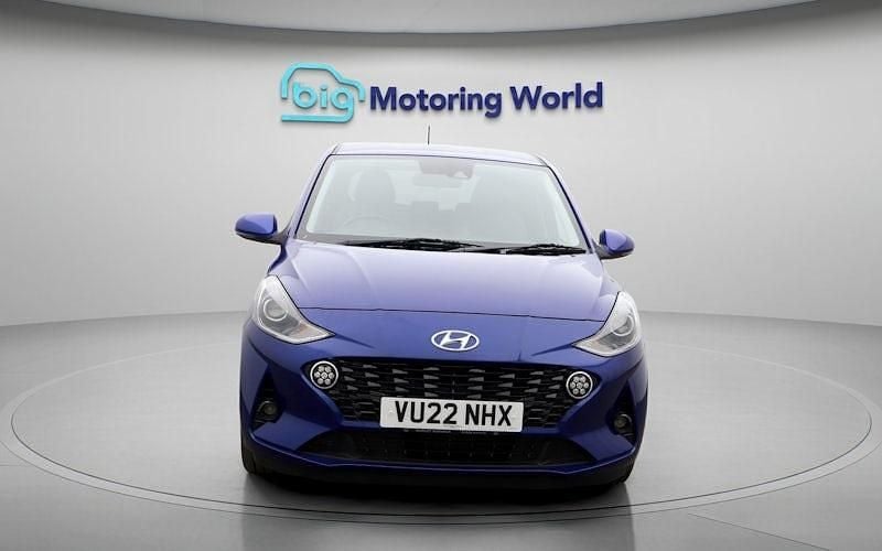 Used Hyundai i10 Premium 67 HP (49 kW) 2022 Blue Hatchback