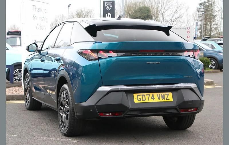 Used Peugeot 3008 GT 134 HP (98 kW) 2025 Blue SUV