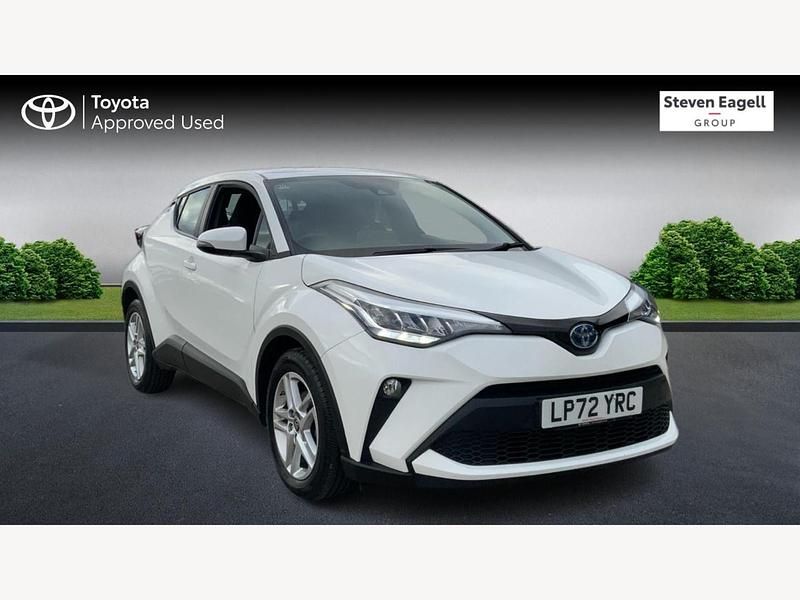 Used Toyota C-HR 2023 White SUV