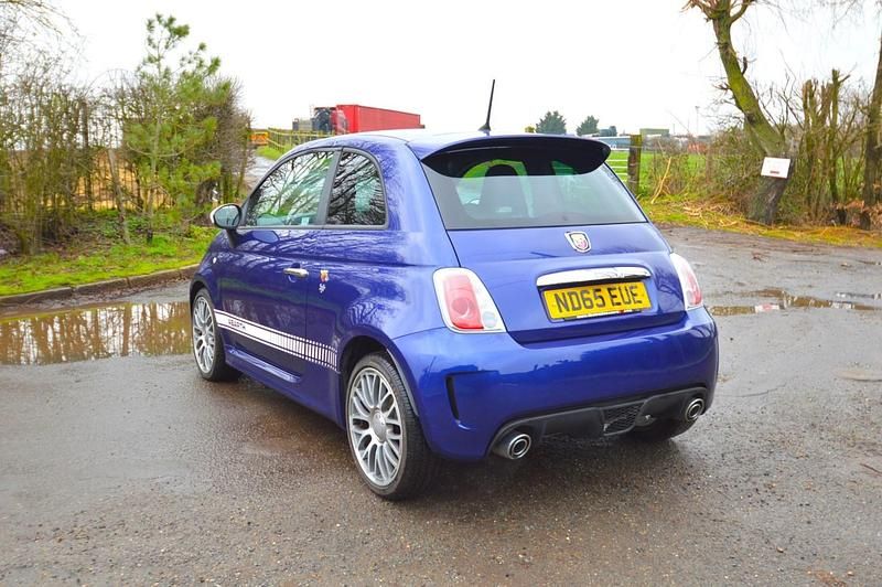 Used Abarth 595 140 HP (102 kW) 2015 Blue Hatchback
