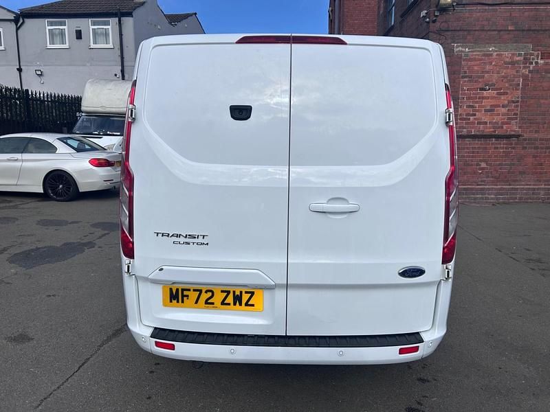Used Ford Transit Custom Limited 130 HP (95 kW) 2022 White Van
