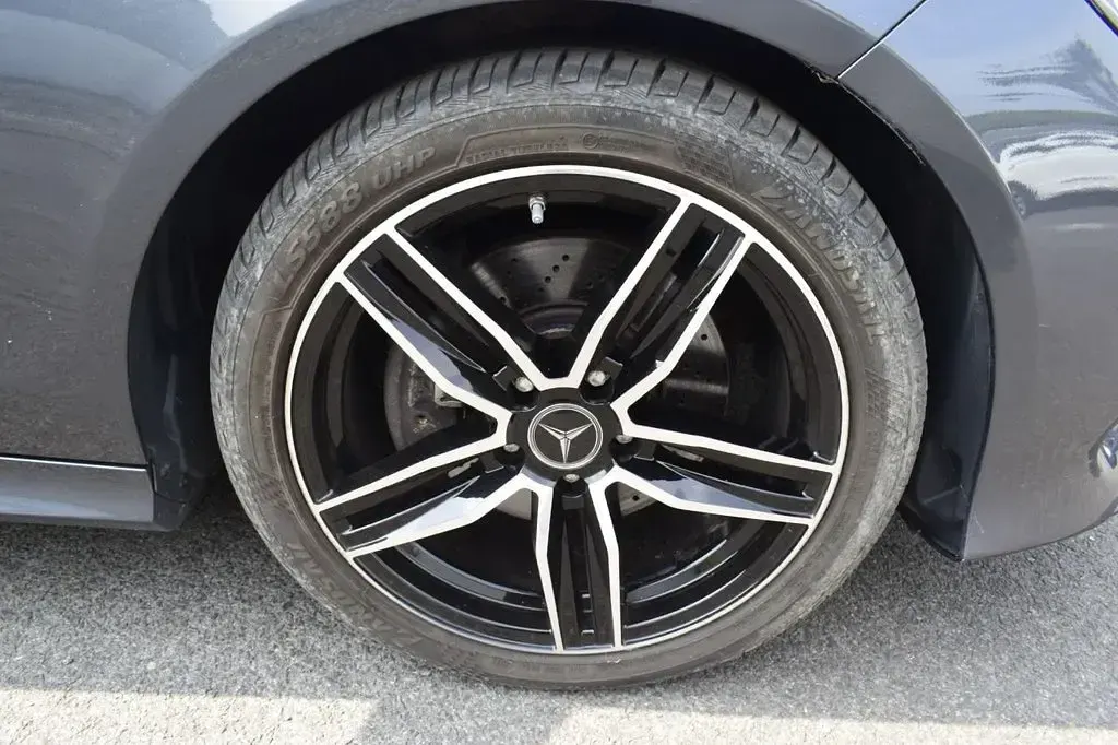 Used Mercedes E220 AMG 180 HP (132 kW) 2016 Grey Estate
