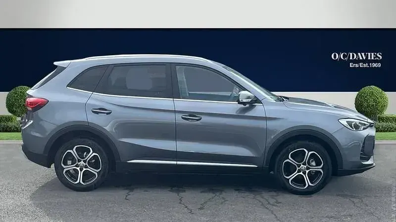 New MG ZS SE 116 HP (85 kW) 2026 Monument silver SUV