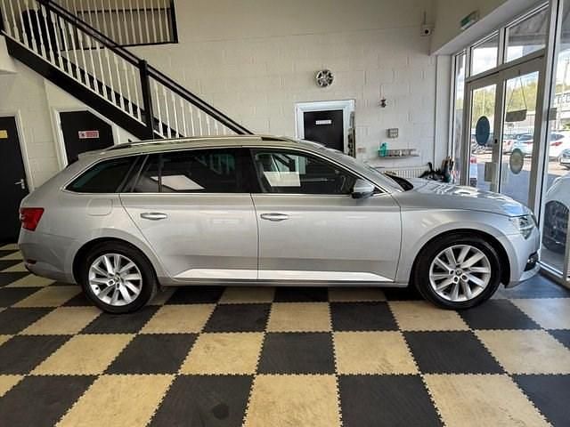 Used Skoda Superb SE Technology 150 HP (110 kW) 2019 Estate