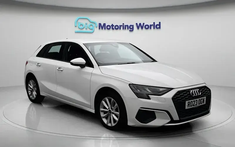 Used Audi A3 Sportback 110 HP (80 kW) 2023 White Hatchback