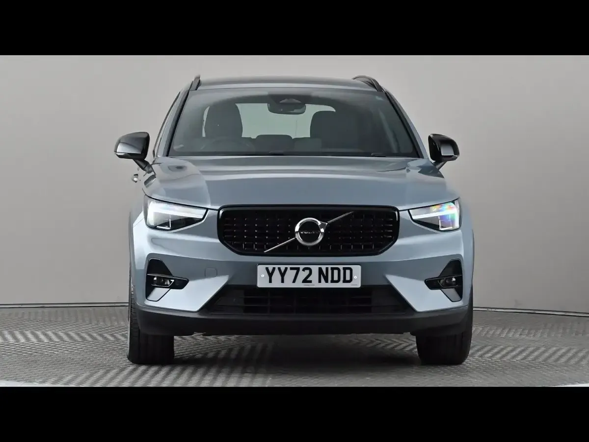 Used Volvo XC40 Plus 2022 Grey SUV