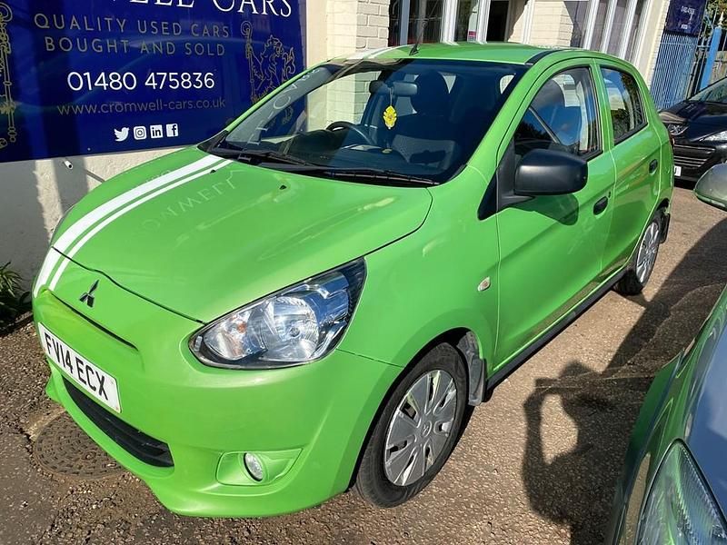 Used Mitsubishi Mirage 71 HP (52 kW) 2014 Green Hatchback