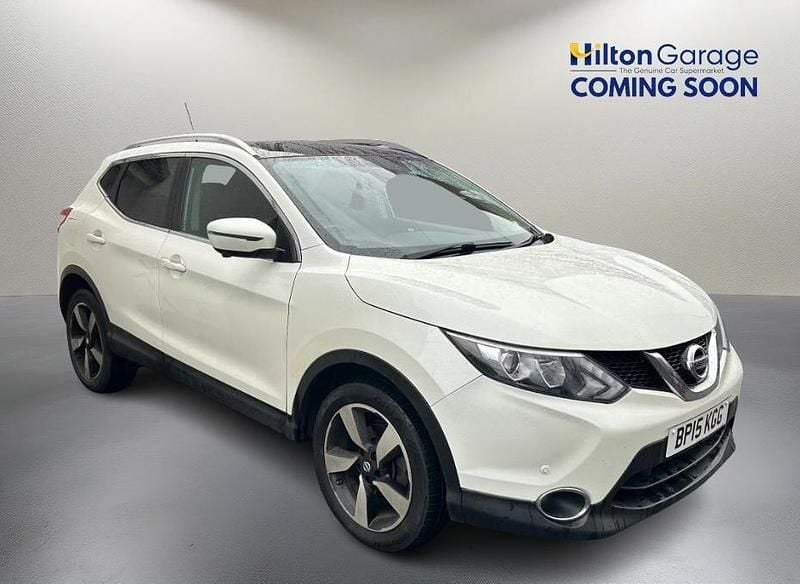 White Used 2015 Nissan Qashqai N-TEC SUV | £7,550 (Fair price) - Image 1/1