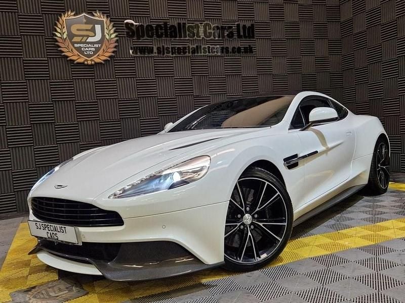 White Used 2014 Aston Martin Vanquish Coupe | £74,995 (Fair price) - Image 1/4