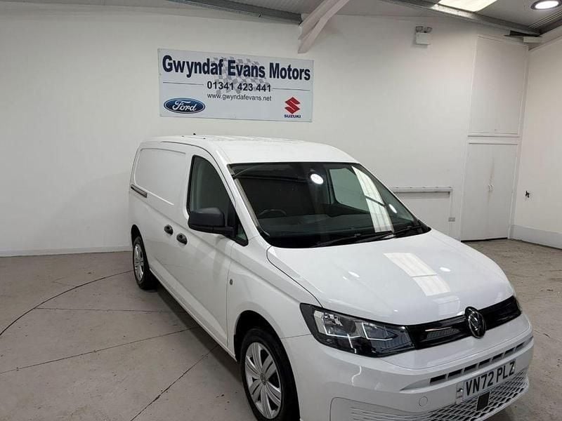 Used VW Caddy Maxi 102 HP (75 kW) 2022 White MPV