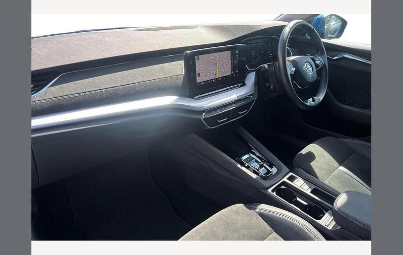 Used Skoda Octavia SE L 150 HP (110 kW) 2023 Blue Hatchback