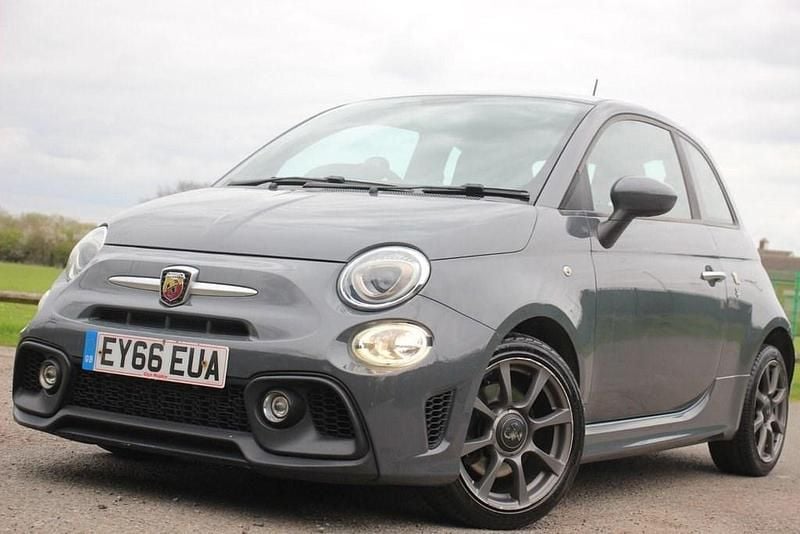 Begagnad Abarth 595 145 HK (106 kW) 2016 Grå Halvkombi