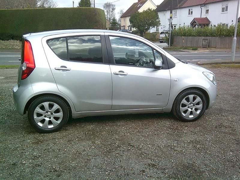 Used Vauxhall Agila 2010 Silver MPV